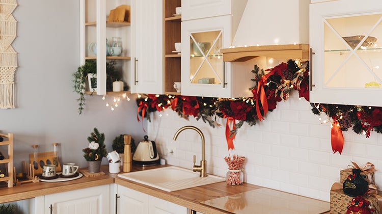 Kitchen cabinets with Christmas decorations